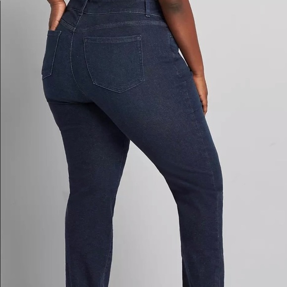 Jeans - Picture 3 of 4